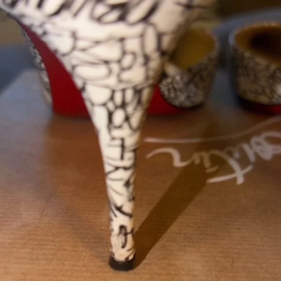 Christian Louboutin White and Black Script Pointed-Toe Pumps - Picture 6 of 10